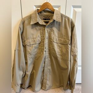 5.11 Tactical Series Botton down Cargo shirt mens size large khaki tan
